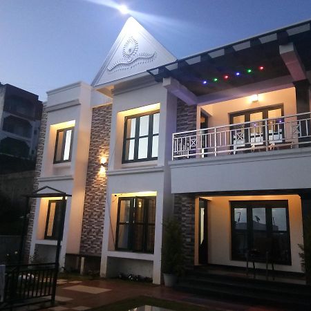 Skyblue Resort Утакаманд Экстерьер фото